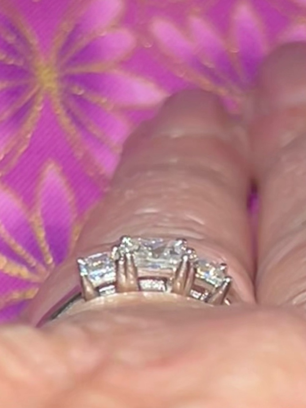 Classic Petite Three-Stone Moissanite  Diamond Ring Silver Sz 8 - Picture 8 of 8
